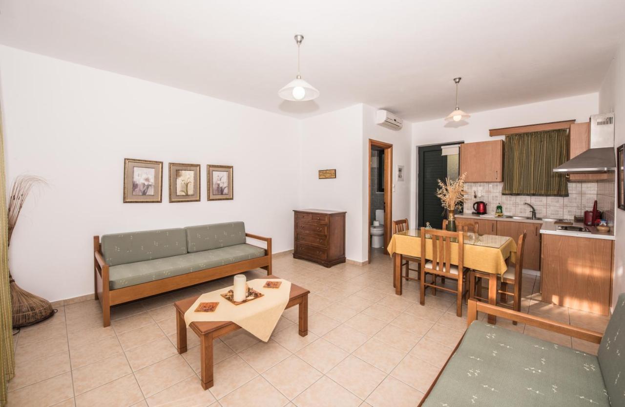 Magnolia Apartments And Studios فالاسارنا المظهر الخارجي الصورة