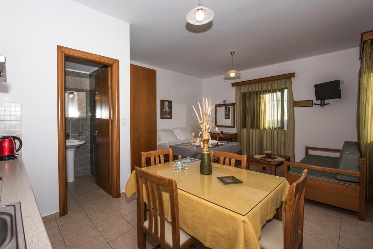 Magnolia Apartments And Studios فالاسارنا المظهر الخارجي الصورة